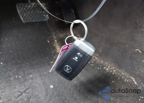 2017 Acura Tlx V6 z USA, uszkodzony, nr VIN 19UUB2F32HA001554